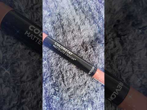 colorstay matte lite crayon 02 clear the air #revlon @revlon