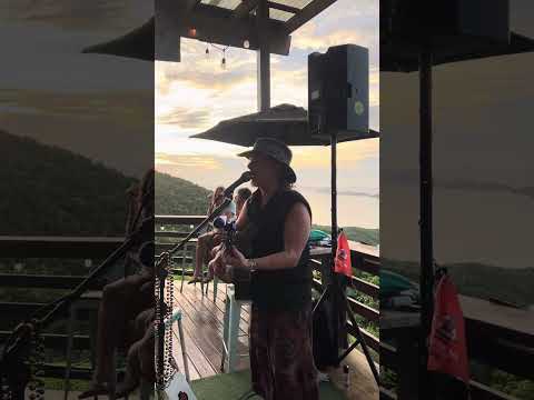 Jimmy Leslie @JimmyLeslieGTR on The Sunset Deck at The Windmill Bar