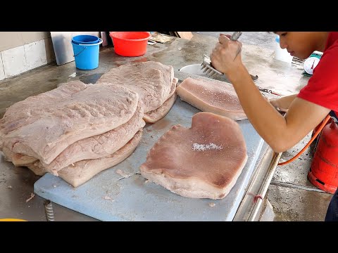 Southeast Asian pork belly grilling skills! A must-eat pork belly set meal in Malaysia