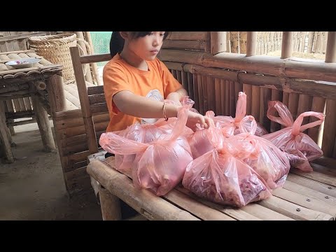 Poor girl,  dig up beans and sweet potatoes, boil them and bring them out to sell on the