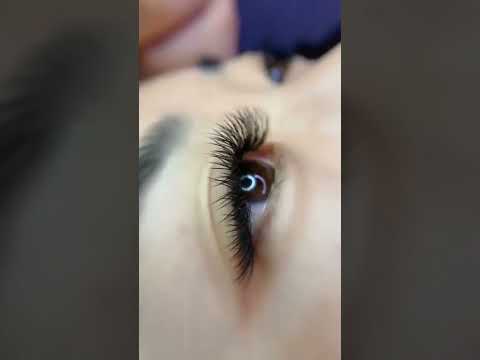 Enhance your gaze with flawless eyes and lashes #eyes #eyelashes