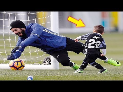 FUNNY KIDS IN FOOTBALL ● FAILS, SKILLS, GOALS #3