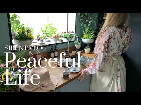 Calming Spring Kitchen ᯽ English Cottage Garden, Nettle Tea & Baking | Slow Living᯽ Simple Life ASMR