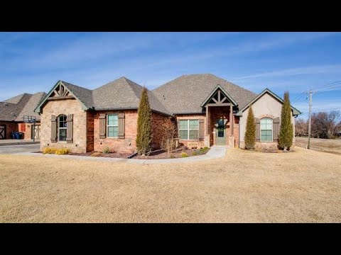 2404 Belle Crossing - Home for sale in Enid, OK