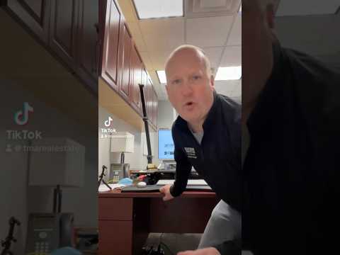 Good workers are hard to find #realestate #classic #funnyvideo