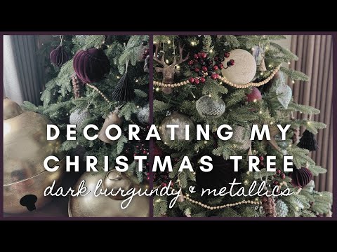 Decorating my Christmas Tree | dark burgundy & metallics