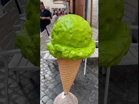 When in Rome! Don’t forget to try gelato! #roma #italy #gelato #travel #rome #sweets #desserts