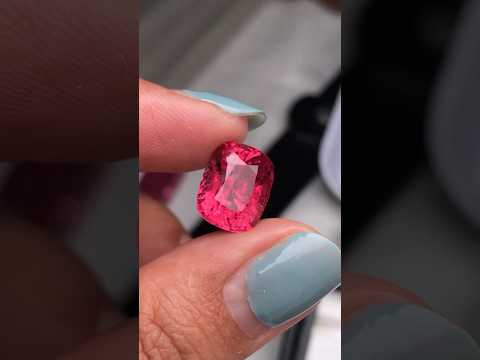 粉色尖晶石，7.96ct