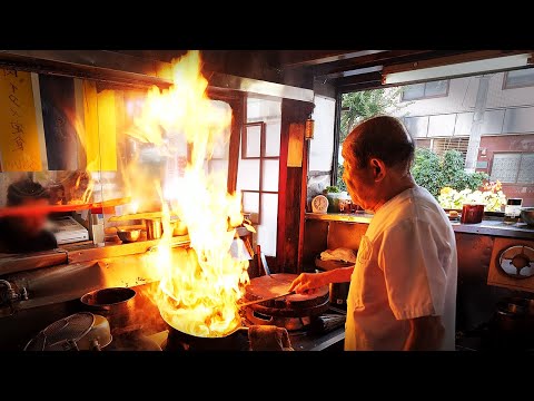 Incredible Japanese 80 years old Grandpa Chef! (Chinese restaurant)