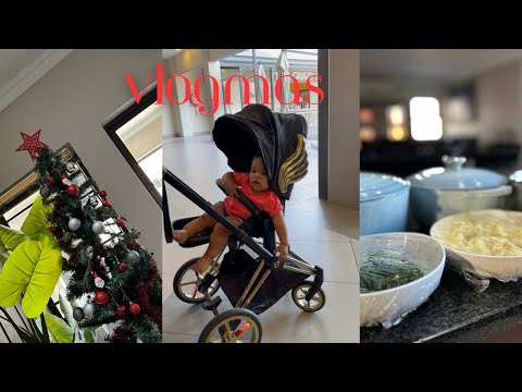 VLOGMAS Episode 1WEEKLY GROCERY SHOPPING,COOKING,PUTTING UP OUR CHRISTMAS TREE,GROCERY HAUL.