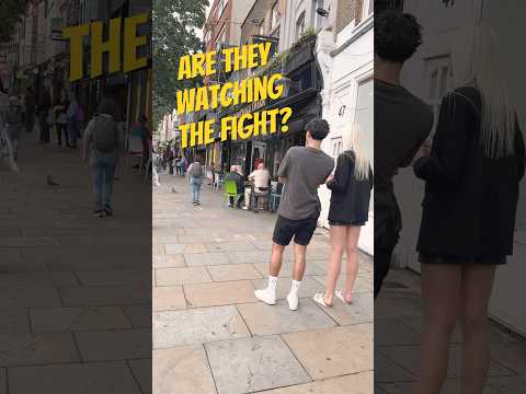 Wanna watch a fight in London #walkingtour #londonlife #islington