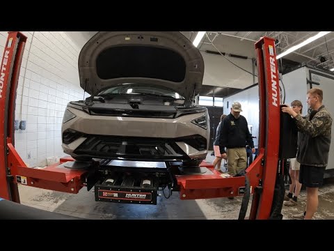 Peach County High students get hands-on with electric vehicle through a donated car from a big brand