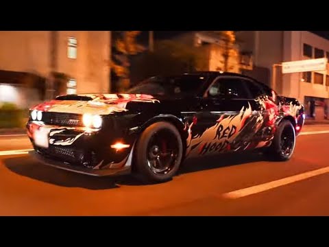 ダッジ・チャレンジャー SRT デーモンが大変身！ 勝利の女神に捧げる世界初の痛車走行動画【勝利の女神：NIKKE】