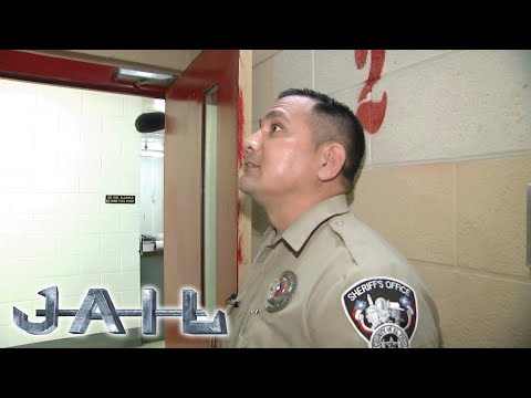 Plumbing Chaos: Inmates Flood the Floor to Send a Message | JAIL TV Show