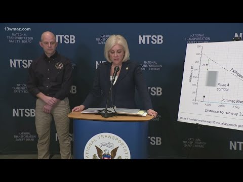 'Intolerable risk': NTSB urges immediate actions after DC plane and helicopter crash in update