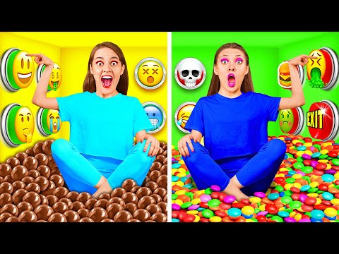 1000 Mystery Buttons Challenge Only 1 Lets You Escape | Fantastic Food Hacks by RaPaPa Challenge