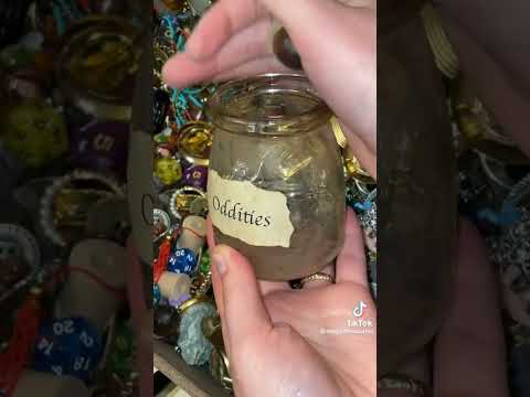 Oddities Jar (shopofthecourtier)