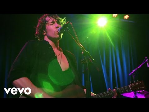 Barns Courtney - Golden Dandelions (US Tour Video)