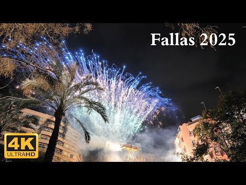 Fallas de Valencia: Fuegos Artificiales Nocturnos en 4K | Falla Plaza Pintor Segrelles