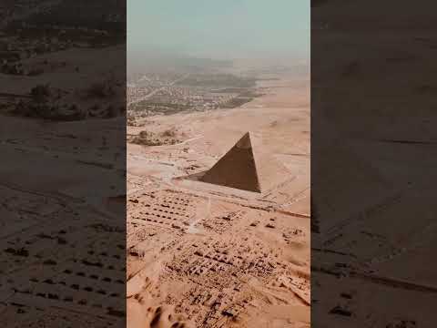 Great Pyramid of Giza - Pyramids of Egypt #shorts #egypt #gizapyramid #oliverandlucas