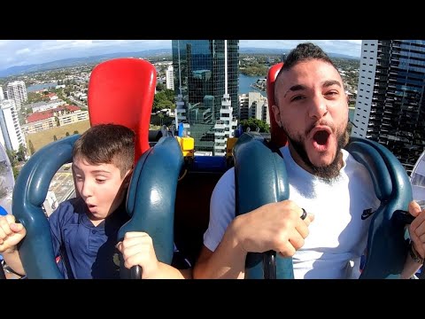 Scary Theme Park Ride 🎢 Slingshot Ride 🎡Amusement Ride 🎟️ Oliver and Lucas Fun Videos for Kids