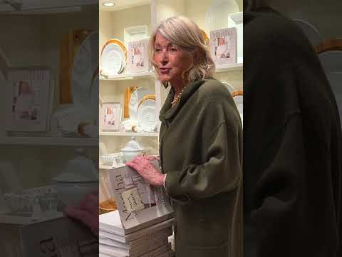 Martha Stewart Celebrates Her 100th Book in NYC!