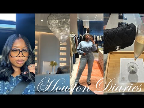 Houston Diaries: Luxury Christmas Shopping, He Was at CycleBar, Closet Revamp | GeranikaMycia