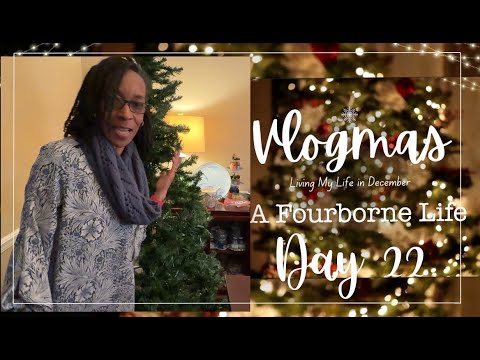 Dining Room Christmas Tree w/Faux Fruit, Starbucks Breakfast & Body Stress Talk  - Vlogmas Day 22"