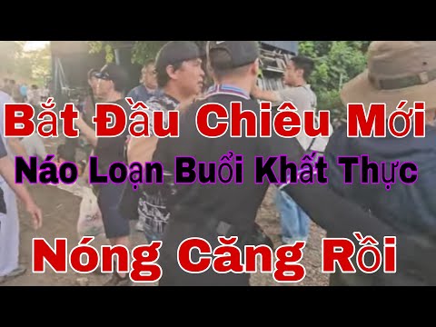 Náo Loạn Buổi Khất Thực