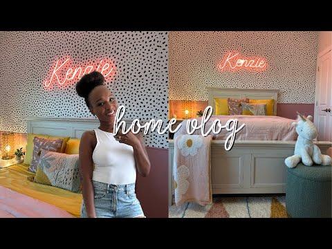 HOME VLOG: BEDROOM MAKEOVER| NEW WALLPAPER + BEDDING + DECOR| TARGET & HOMEGOODS| JENNY JACKS