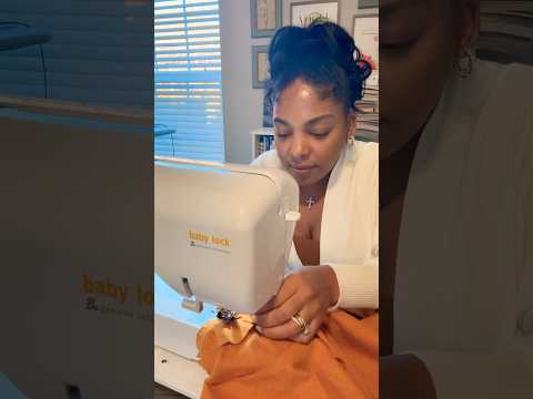 This is not a good look! Sewing A Vintage Dress #vintagestyle sewingprojects #sewing #vintage