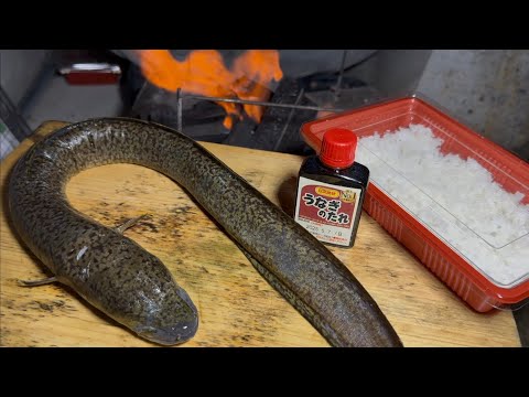 Making unaju with giant eel gives an unexpected taste...