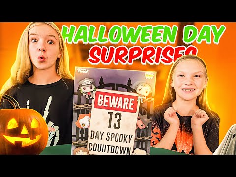 Opening 13 Days of Spooky Halloween Countdown Calendar!!