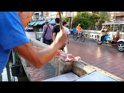 Skillful Thai Grandpa's Pork Stir-fry Rice