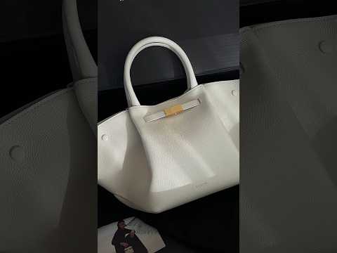 2024 Unboxing the DeMellier Midi New York Bag | fassionfruitgirl