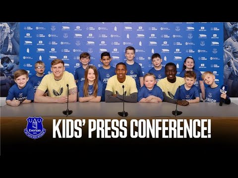 😅🎙️Kids grill Everton stars in special press conference at Finch Farm!