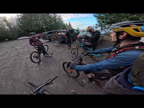 Chuckanut Laps w/ Richie Rude and Andrew Cavaye - DH bike vs. XC/Light Trail Bike