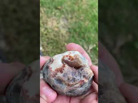 Agate hunting pt 8