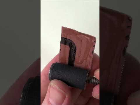 HOW TO MAKE A ROTARY SANDPAPER WITH A SCREW