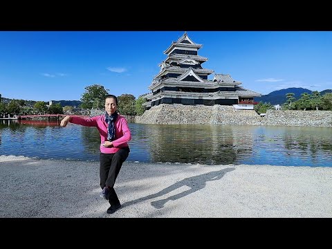 心意混元太極拳 by 蔡惠琦老師（於日本松本城）Hunyuan Taijiquan  Performed by Master Tsai at Matsumoto Castle,  Japan