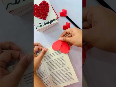 Valentine's Day Special HEART STOPPING Bookmark Idea! #shorts