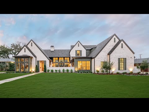 INCREDIBLE LUXURY HOUSE TOUR IN DALLAS TEXAS THAT HAS EVERYTHING YOU NEED!