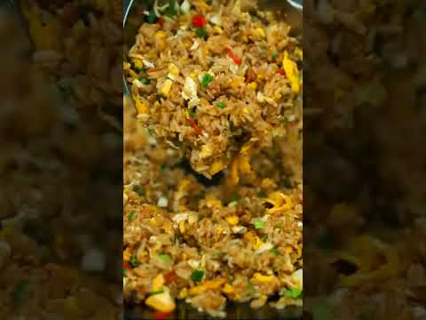 QUICK AND EASY CHINESE STYLE FRIED RICE #shorts