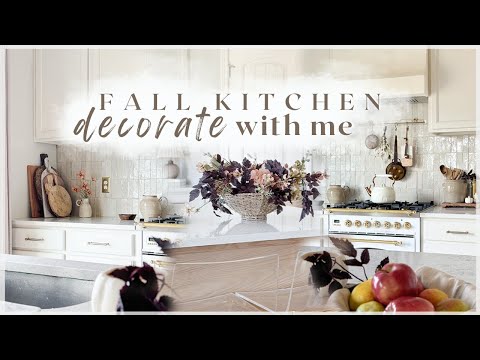 FALL KITCHEN DECORATE WITH ME - fall kitchen decorating ideas + shelf styling