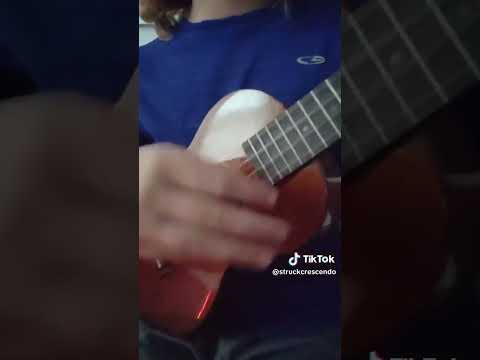 Blurry Night's by Boywithuke Cover (Struckcrescendo)