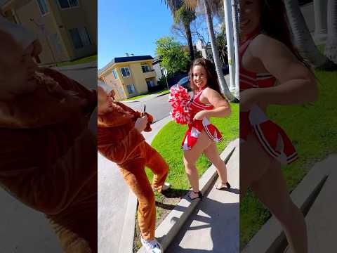 HE STOLEN MY PHONE DURING A PRANK: What happened??😟🤯LA ELVÍRA #shorts