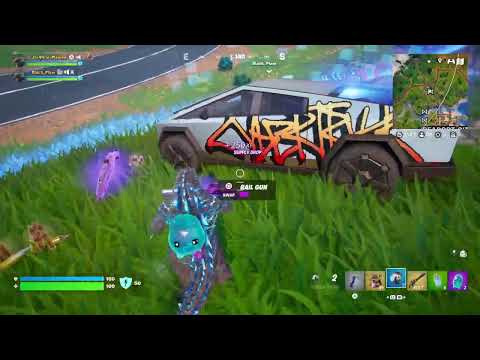 Fortnite gameplay - insane 1v2 final fight and a Crowned Victory Royale