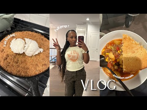 VLOG: OFFICIALLY FALL! COMFORT MEALS, BAKING, FALL WALKS, DIY KEY CHARM, FALL PREP