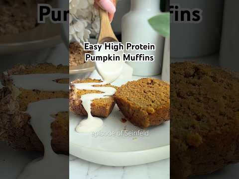 If you like fluffy muffins with a crunchy topping, you’ll love these pumpkin muffins #shortsrecipe