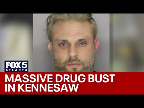 Police: Man caught with large amount of meth after chase | FOX 5 News